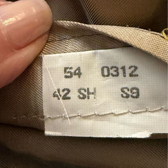 Brooks Brothers Vintage Mens’ 100% Wool Herringbone Blazer. Size 42 Short. - Picture 9 of 9